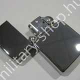 zippo zippó benzin öngyújtó kanóc katonai ruházat felszerelés bakancs katonai bolt üzlet army shop store in budapest