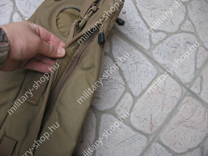 camelback source víztartály water camelback katonai kulacs katonai ruházat felszerelés katonai bolt üzlet army shop army store military shop budapest  katonai hátizsák