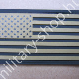 2228, U.S.ZÁSZLÓ PVC . BEIGE -FEKETE ,BAL KEZES ,(HOMOK )RO , ÚJ