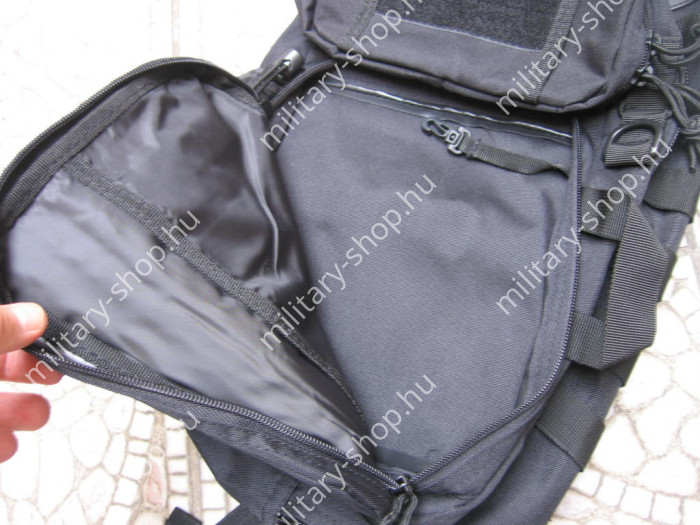 mtramp m-tramp gurkha gurka katonai hátizsák molle hátizsák tártartó használt katonai hátizsák army shop army store military shop store katonai bolt üzlet in budapest