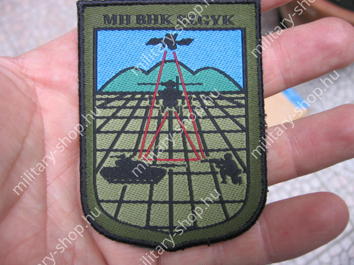mh magyar honvédség bhk szgyk központ francia angol nato német usa baret barett lövész ejtőernyős felvarró katonai bolt üzlet army shop store in budapest mh magyar honvédség bhk szgyk központ francia angol nato német usa baret barett lövész ejtőernyős felvarró katonai bolt üzlet army shop store in budapest