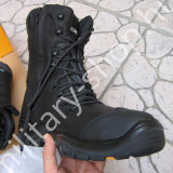 jcb katonai bakancs munkavédelmi bakancs surranó ruházat felszerelés  katonai bolt üzlet army shop store military shop store in  budapest