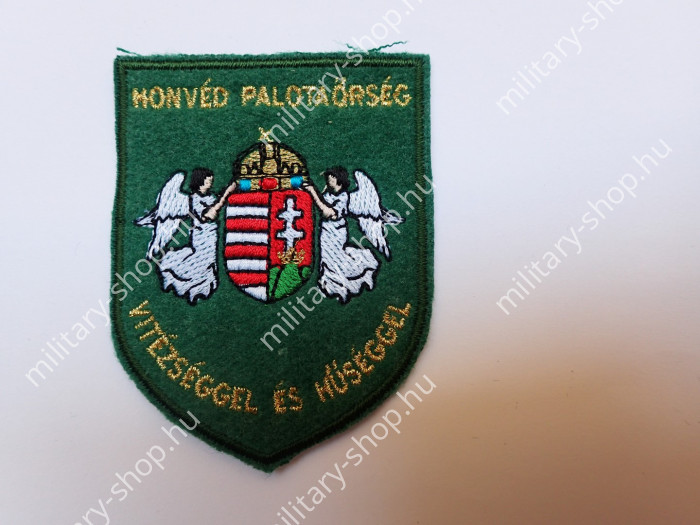 mh magyar  honvédség honvéd palotaőrség várőrség  francia angol nato német usa baret barett lövész ejtőernyős felvarró katonai bolt üzlet army shop store in budapest