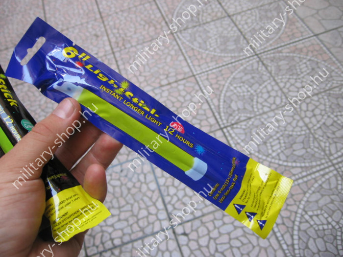 világító rúd lightstick katonai ruházat felszerelés katonai bolt üzlet military shop army shop in budapest
