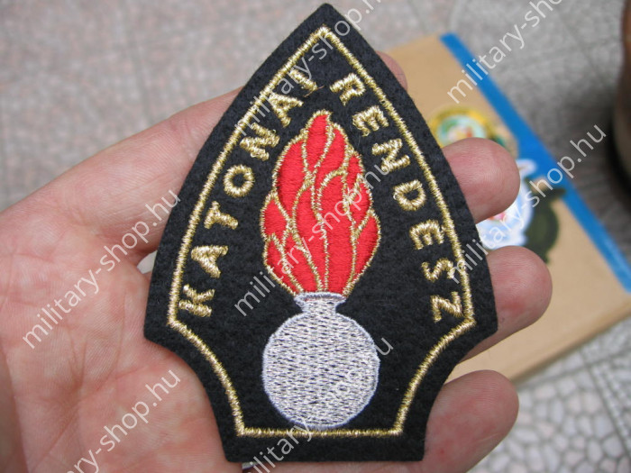 mh magyar honvédség katonai rendész francia angol nato német usa baret barett lövész ejtőernyős felvarró katonai bolt üzlet army shop store in budapest mh magyar honvédség katonai rendész francia angol nato német usa baret barett lövész ejtőernyős felvarró katonai bolt üzlet army shop store in budapest