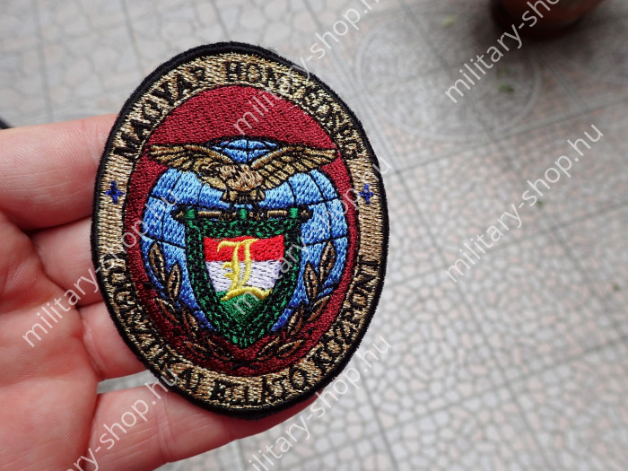 mh magyar honvédség logisztikai ellátó központ  francia angol nato német usa baret barett lövész ejtőernyős felvarró katonai bolt üzlet army shop store in budapest