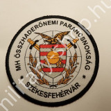 ÚJ3352, MH ÖSSZFEGYVERNEMI PARANCSNOKSÁG ,SZÉKESFEHÉRVÁR FELVARRÓ ,FEKETE SZEGŐVEL, ÚJ