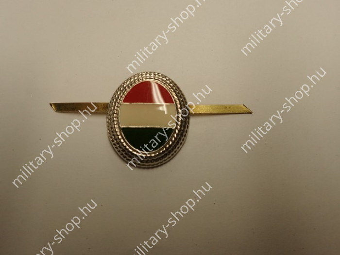 magyar katonai felvarró magyar sapka fém jelzés trikolor jelzés katonai bolt üzlet military shop store army shop store budapest magyar katonai felvarrók deszantos ejtőernyős desszantos mellkas osztályjelzés deszantos ejtőernyős felvarró