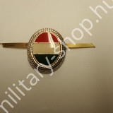 magyar katonai felvarró magyar sapka fém jelzés trikolor jelzés katonai bolt üzlet military shop store army shop store budapest magyar katonai felvarrók deszantos ejtőernyős desszantos mellkas osztályjelzés deszantos ejtőernyős felvarró