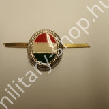 magyar katonai felvarró magyar sapka fém jelzés trikolor jelzés katonai bolt üzlet military shop store army shop store budapest magyar katonai felvarrók deszantos ejtőernyős desszantos mellkas osztályjelzés deszantos ejtőernyős felvarró