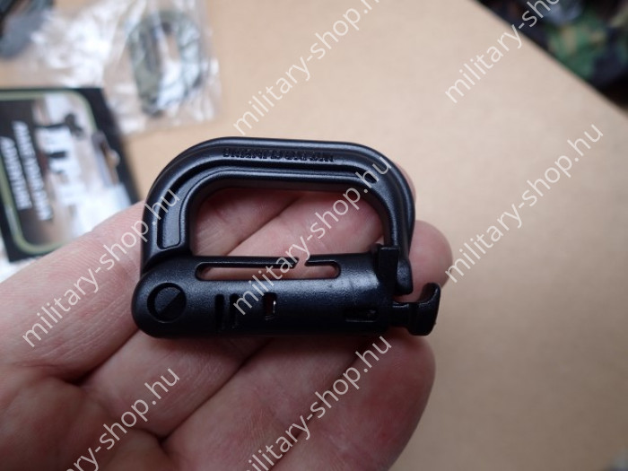 grimloc grim loc karabíner karabiner carabiner usa használt katonai ruházat felszerelés nadrág hátizsák bakancs amerikai katonai felszerelés ruházat katonai bolt üzlet army shop army store military shop military store budapest