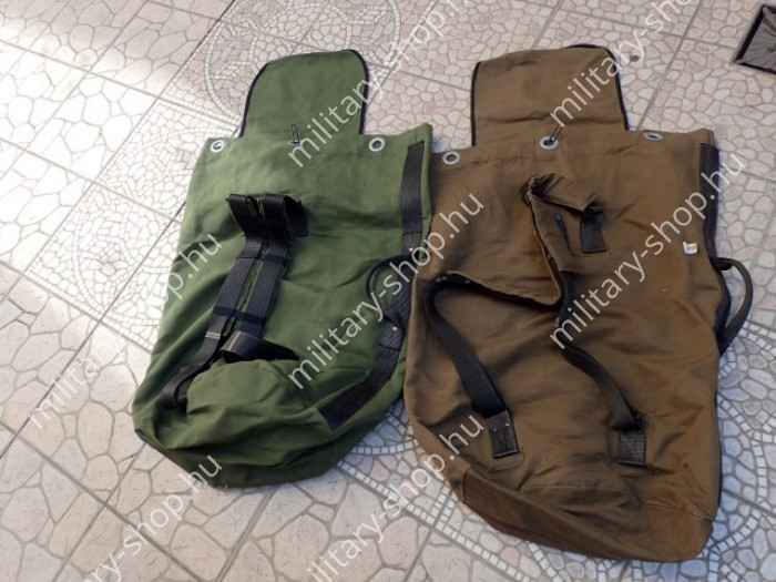 magyar missiós hátizsák tengerész zsák málhazsák afganisztáni iraki misszió katonai ruházat felszerelés használt magyar katonai ruházat felszerelés katonai bolt üzlet military shop store army shop store in budapest