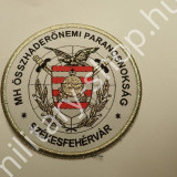 ÚJ3351, MH ÖSSZFEGYVERNEMI PARANCSNOKSÁG ,SZÉKESFEHÉRVÁR  FELVARRÓ ,FEHÉR SZEGŐVEL, ÚJ