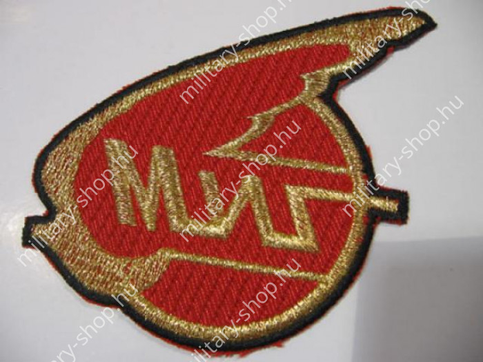 felvarró , mig-29 fulcrum , magyar légierő  mig felirat magyar repülős felvarrók magyar pilóta felvarró magyar légierős fevarrók , felvarró mig-29 fulcrum salgótarján budapest puma század , mig-29 fulcrum , magyar légierő  mig felirat magyar repülős felva
