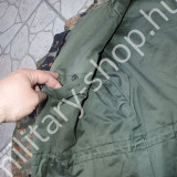 belga ejtőernyős kabát dzseki ejtőernyős bakancs rohamkés kés bicska tőr ejtőernyős sisak , katonai bolt üzlet army shop store military shop store in budapest