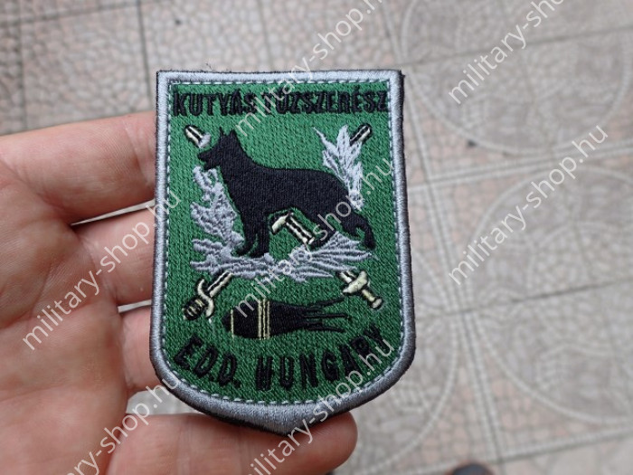 eod mh 1.htme kutyás tűzszerész felvarró póló pulóver magyar usa bw angol katonai felvarrók katonai ruházat felszerelés katonai bolt üzlet army shop army store military shop store in budapest