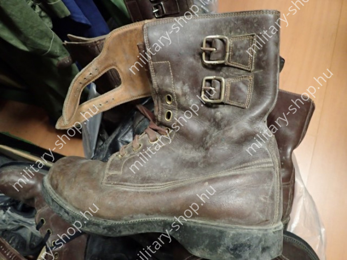 magyar katonai bakancs surranó legénységi bakancs 65m 65 m 85m 85 m katonai gyakorló bakancs katonai bolt üzlet army shop store military shop store in budapest használt katonai bakancs magyar katonai bakancs surranó legénységi bakancs 65m 65 m 85m 85 m katonai gyakorló bakancs katonai bolt üzlet army shop store military shop store in budapest használt katonai bakancs