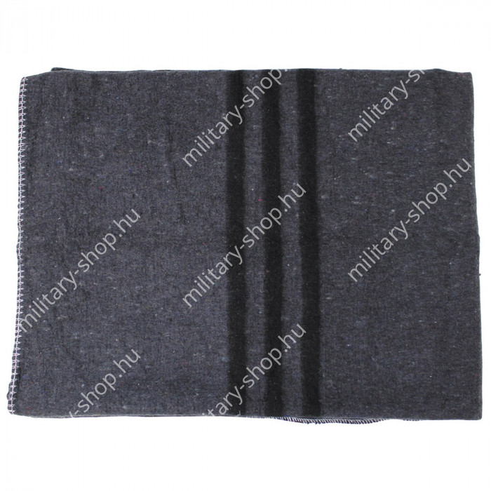 magyar orosz katonai pokróc takaró mh lópokróc  használt magyar honvédség katonai ruházat felszerelés katonai bolt üzlet army shop store military shop store in budapest