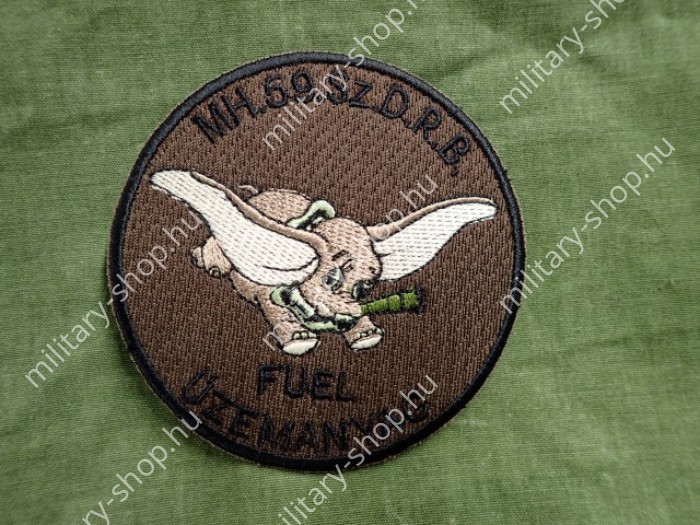 mh.59.Szentgyörgyi Dezső harcászati repülő ezred üzemanyag feltöltői  magyar katonai repülés légierő repülős pilóta felvarrók katonai felszerelés ruházat rangjelzések, katonai bolt üzlet army shop store military shop store in on budapest