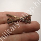 bw bundeswehr német usa magyar sapka jelvény jelzés kitűző kitüntetés lovasság tüzérség  mellkas fém jelzés magyar katonai ruházat felszerelés katonai bolt üzlet military shop army shop army store in budapest magyar katonai felvarrók deszantos ejtőernyős