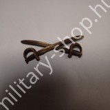 ÚJ4658 ,EREDETI BUNDESWEHR TÁNYÉRSAPKA JELZÉS ,KARDOK ,RÉGI TÍPUS ,FÉM , HASZNÁLT