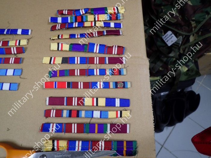angol usa nato német katonai kitüntetés szalagstráf stráf szalagsáv katonai felvarró kitűző bolt üzlet army shop store military shop surplus in budapest angol usa nato német katonai kitüntetés szalagstráf stráf szalagsáv katonai felvarró kitűző bolt üzlet army shop store military shop surplus in budapest