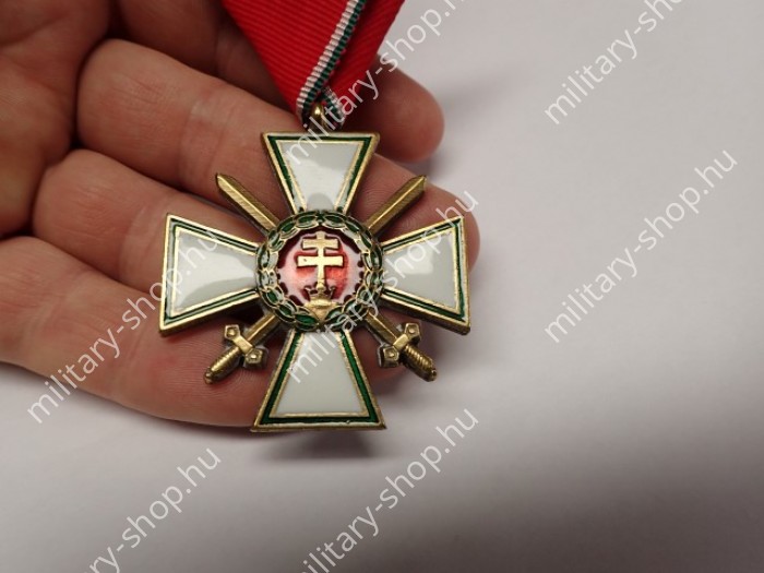 II.világháborús magyar katonai kitüntetések tiszti kereszt vitézi rend erdély délvidék felvidék visszafoglalása signum laudis vitézségért tűzkereszt vaskereszt lovagkereszt II.osztályú vaskereszt katonai régiségek militária bolt budapest