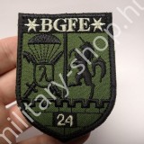 34.bornemisza gergely felderítő zászlóalj ezred magyar karpajzs felvarró zöld fekete katonai bolt üzlet military shop store in budapest bw bundeswehr amerikai magyar katonai ruházat felszerelés mh magyar honvédség magyar katonai felvarró karpajzs felderít