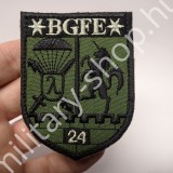 34.bornemisza gergely felderítő zászlóalj ezred magyar karpajzs felvarró zöld fekete katonai bolt üzlet military shop store in budapest bw bundeswehr amerikai magyar katonai ruházat felszerelés mh magyar honvédség magyar katonai felvarró karpajzs felderít