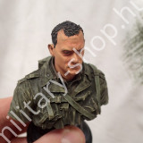 ryan közlegény megmentése tom hanks makett modell figura 1:16 katonai bolt üzlet army shop store military shop store in budapest