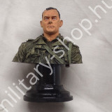 ryan közlegény megmentése tom hanks makett modell figura 1:16 katonai bolt üzlet army shop store military shop store in budapest