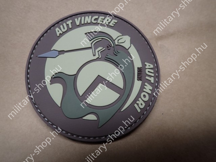 pvc specznaz spetznaz spártai büntető koponyás spartan  hímzett öntött medic cls combat livesafer blackhawk down corona killer katonai vicces funny felvarrók katonai elsősegély combat live seaver medic karjelzések patch katonai bolt üzlet army shop store
