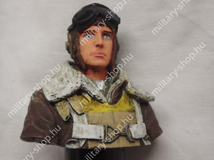 USA AMERIKAI NEHÉZBOMBÁZÓ B17 B-17 B 17 PILÓTA lövész normandia ardenneki ütközet makett modell figura 1:16 katonai bolt üzlet army shop store military shop store in budapest