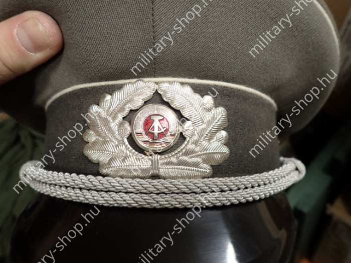 keletnémet nva tányérsapka ruházat felszerelés bakancs katonai bolt üzlet army shop store military shop store in budapest keletnémet nva tányérsapka ruházat felszerelés bakancs katonai bolt üzlet army shop store military shop store in budapest