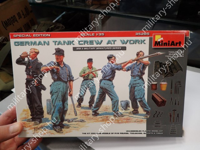 Miniart® - GERMAN TANK CREW , AT WORK SPECIAL EDITION ,35285 miniart rumpeter tamiya takom revell italeri friulmodellizmo rye field border bandai academy eduard modell makett shop bolt üzlet in budapest Miniart® - GERMAN TANK CREW , AT WORK SPECIAL EDITION ,35285 miniart rumpeter tamiya takom revell italeri friulmodellizmo rye field border bandai academy eduard modell makett shop bolt üzlet in budapest