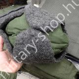 magyar orosz katonai usanka téli kötöt jeep dokkmunkás tengerész thinsulate sapka katonai bolt üzlet army shop store military shop store surplus in budapest