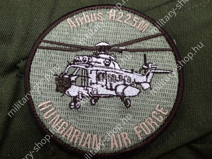 puma század , h 225 m mh.kiss józsef 86.helikopter dandár szolnok  magyar légierő  mig felirat magyar repülős felvarrók magyar pilóta felvarró magyar katonai felszerelés ruházat rangjelzések magyar   katonai bolt üzlet military shop army shop army store b