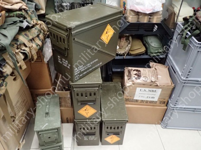 ÚJ5338, DÁN -U.S. LŐSZERES LÁDA HASZNÁLT , KIVÁLÓ ÁLLAPOT , ZÖLD , FÉM, 0.50 CAL ( 12,7-ES MÉRETŰ ) ÚJ5338, DÁN -U.S. LŐSZERES LÁDA HASZNÁLT , KIVÁLÓ ÁLLAPOT , ZÖLD , FÉM, 0.50 CAL ( 12,7-ES MÉRETŰ )